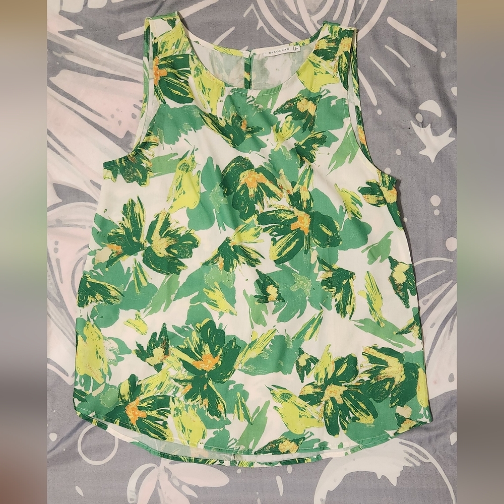 Staccato Top